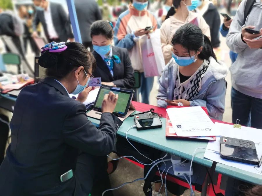 说明: 图片 说明: 图片