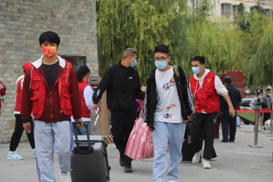 说明: 图片 说明: 图片