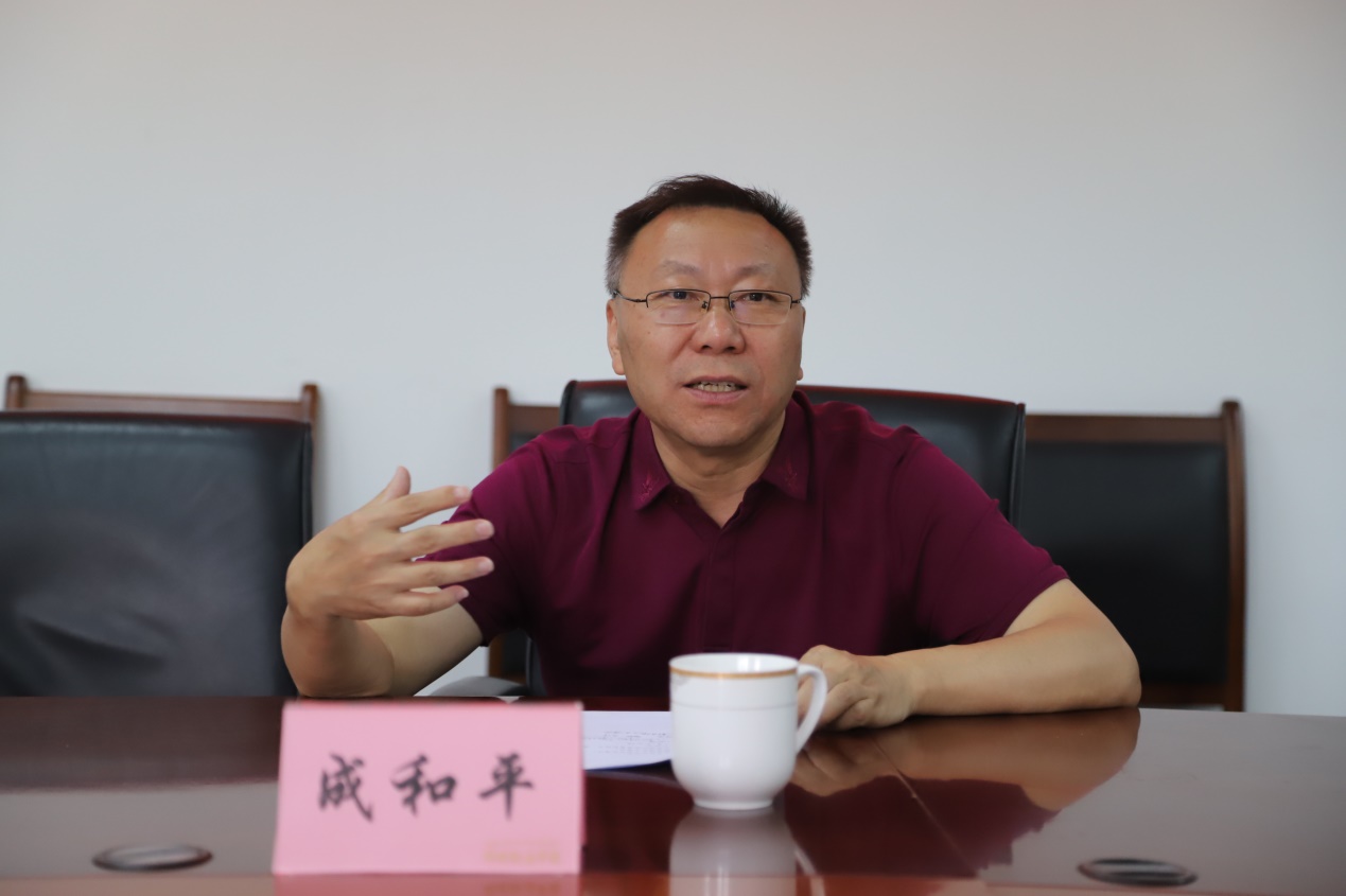 说明: D:\2020\照片\6.30成都工业学院李仁、成和平一行来校调研\IMG_6017.JPG