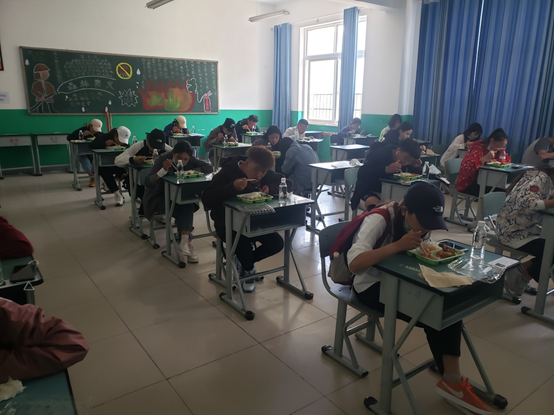 说明: https://mmbiz.qpic.cn/mmbiz_png/nhm2EcibicjBP1sEnl3EG3pll8W15xZSEpOQIUpBdyfiaYBbrF2J98h2YvgE9pX4kGmp1BrPMgiaQGwSNVI0cpcwbw/640?wx_fmt=png