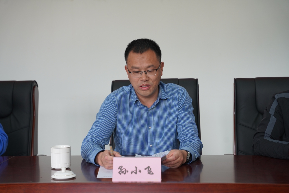 说明: DSC01129.JPG 说明: DSC01129.JPG