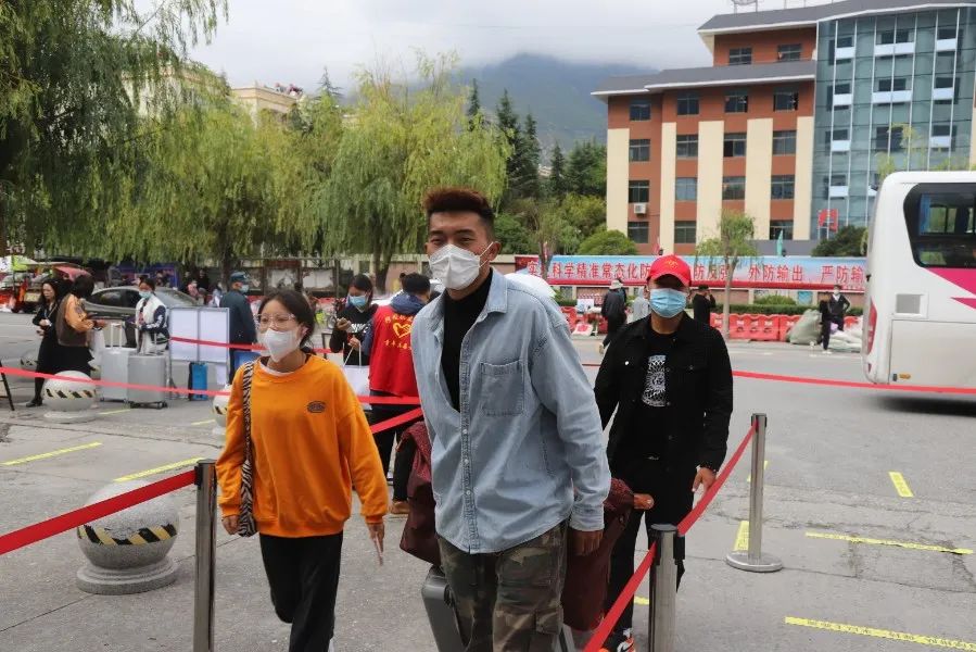 说明: 图片 说明: 图片