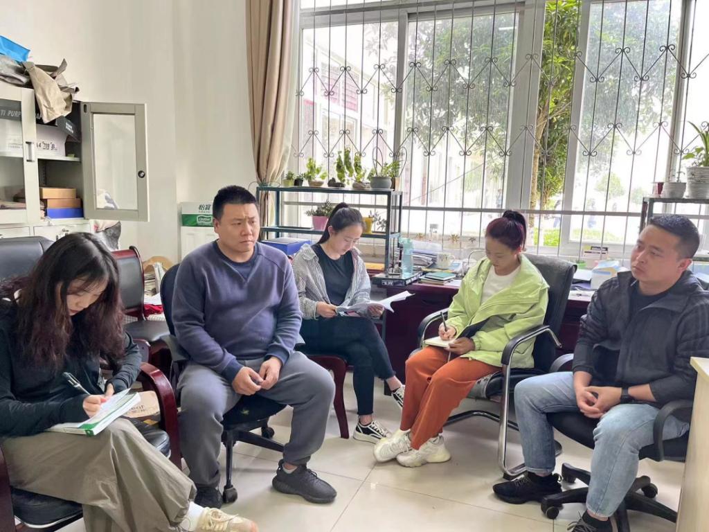 说明: 图片 说明: 图片